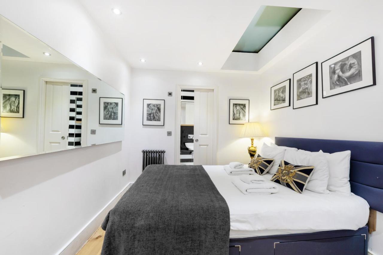 Sherlocks London Ngoại thất bức ảnh