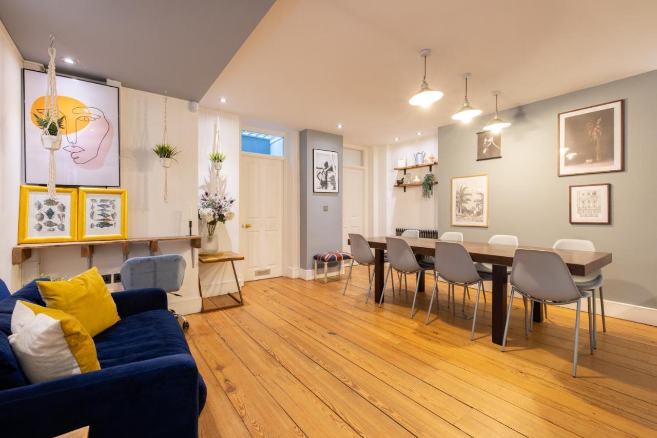 Sherlocks London Ngoại thất bức ảnh