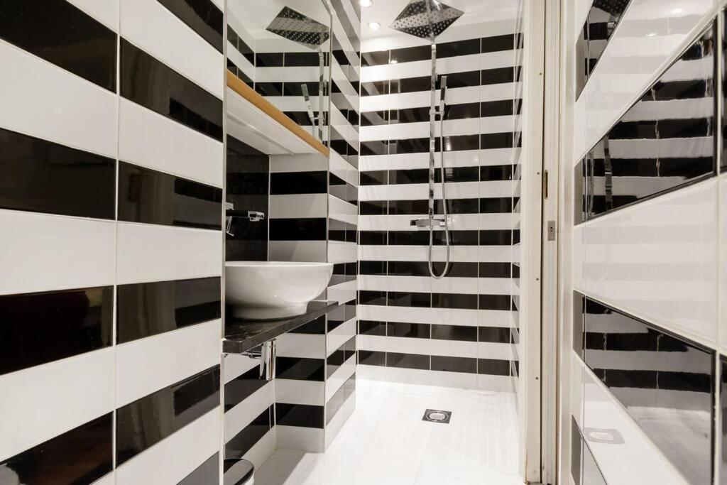 Sherlocks London Ngoại thất bức ảnh